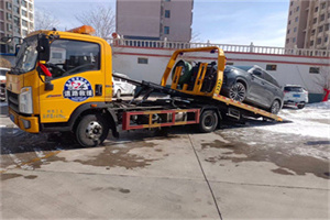 江汉救援拖车费用怎么算